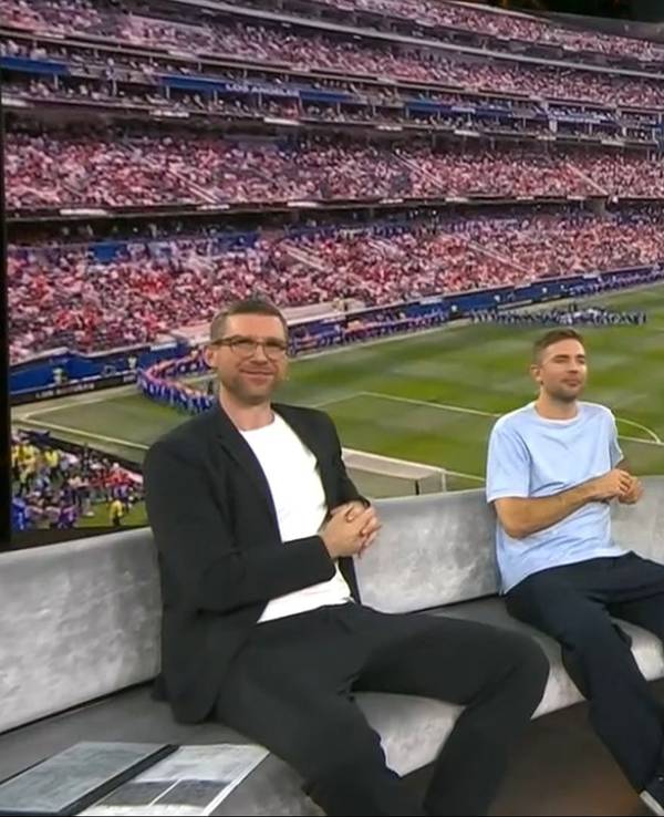 Die ZDF-Experten und Moderator Jochen Breyer bei der WM 2026.