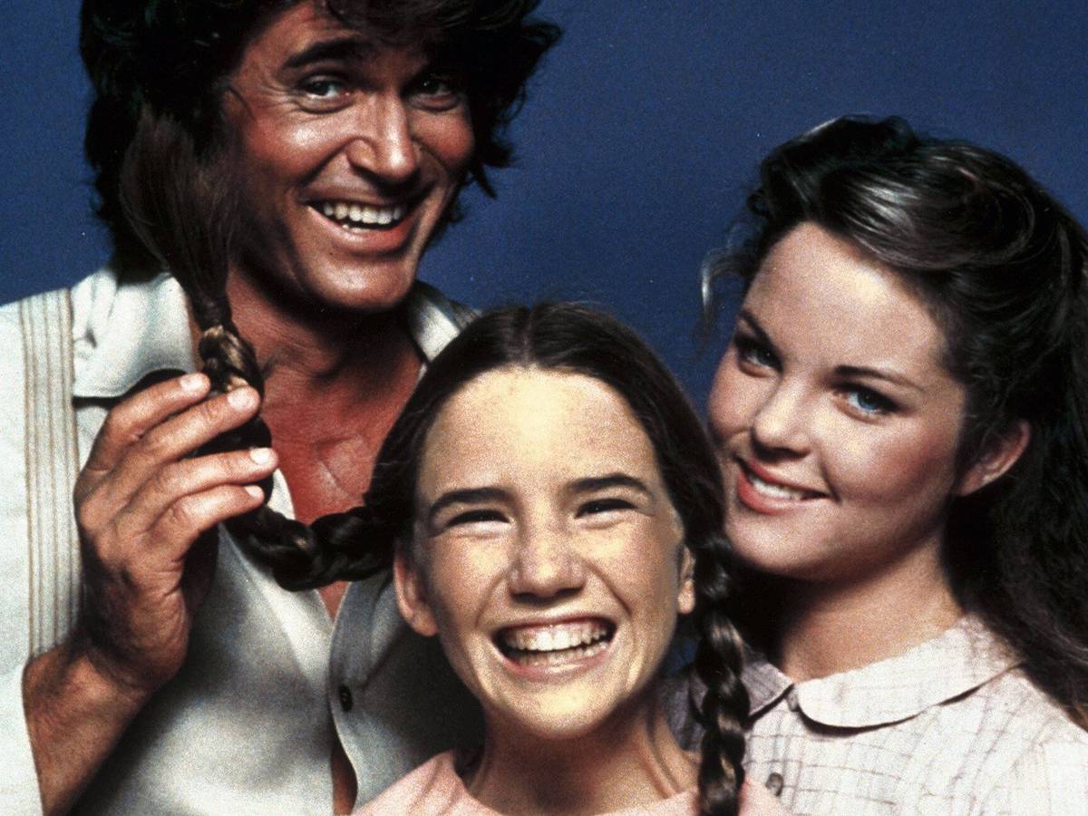 Melissa Gilbert (m), Melissa Sue Anderson (r) und Michael Landon gehörten zur Besetzung von „Unsere kleine Farm“, die ab 1976 auch in Deutschland ausgestrahlt wurde.