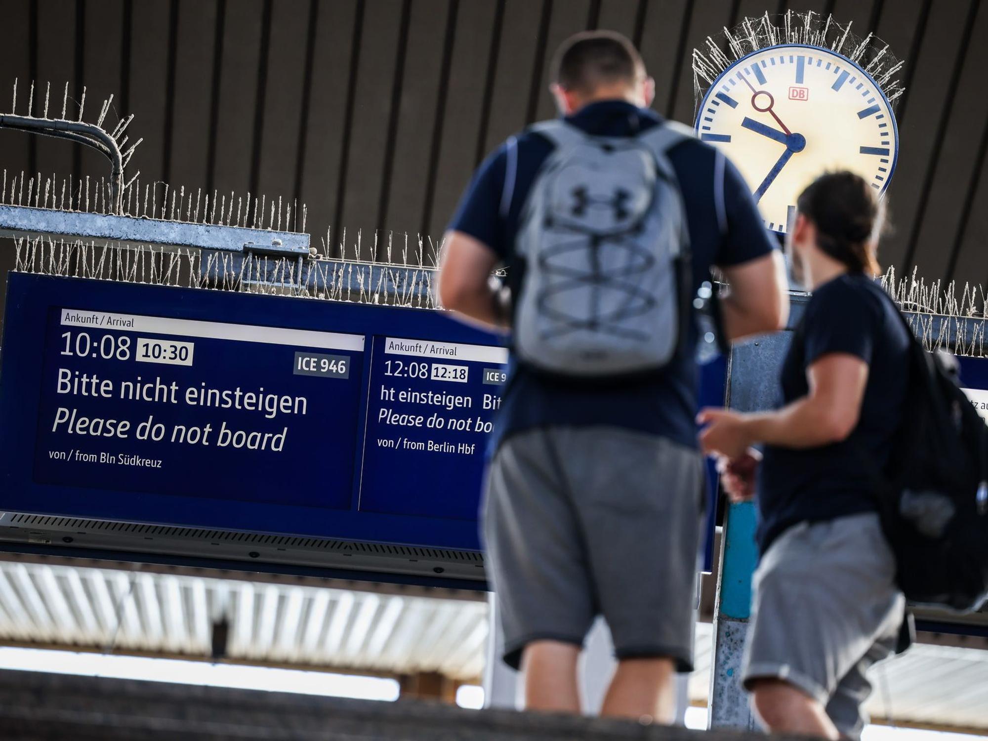 Unklar ist, wann die Strecke wieder freigegeben wird