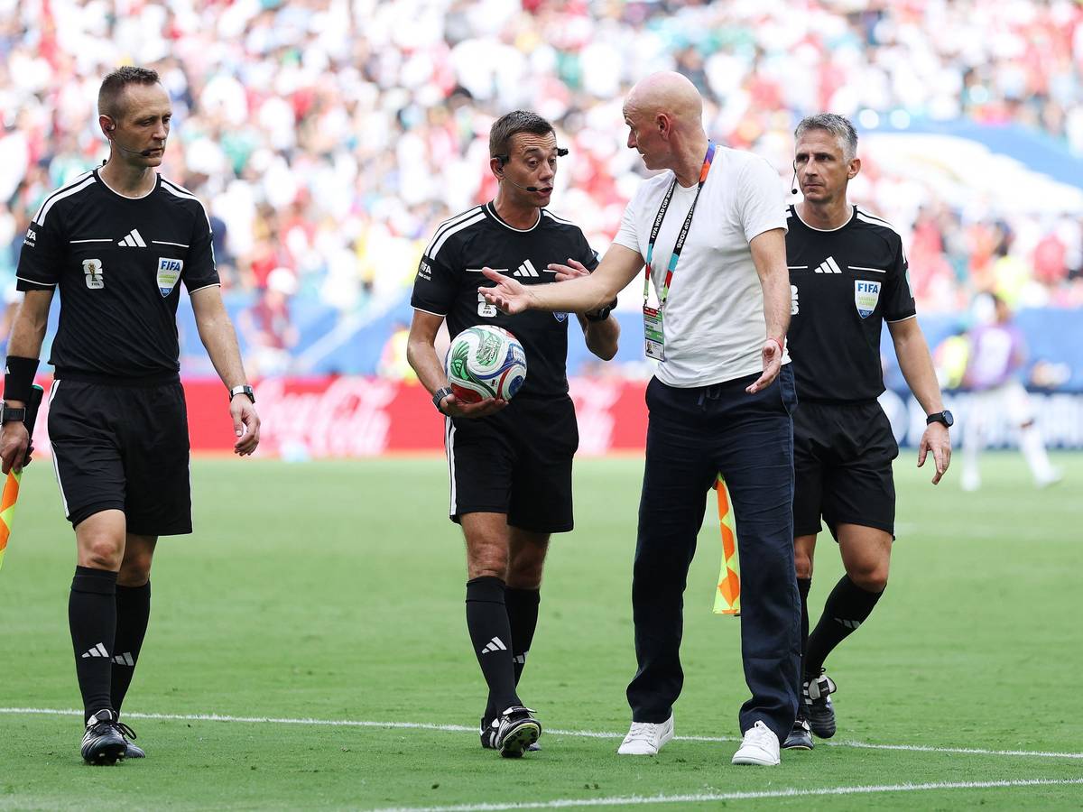 Stale Solbakken und Clement Turpin im Gespräch.