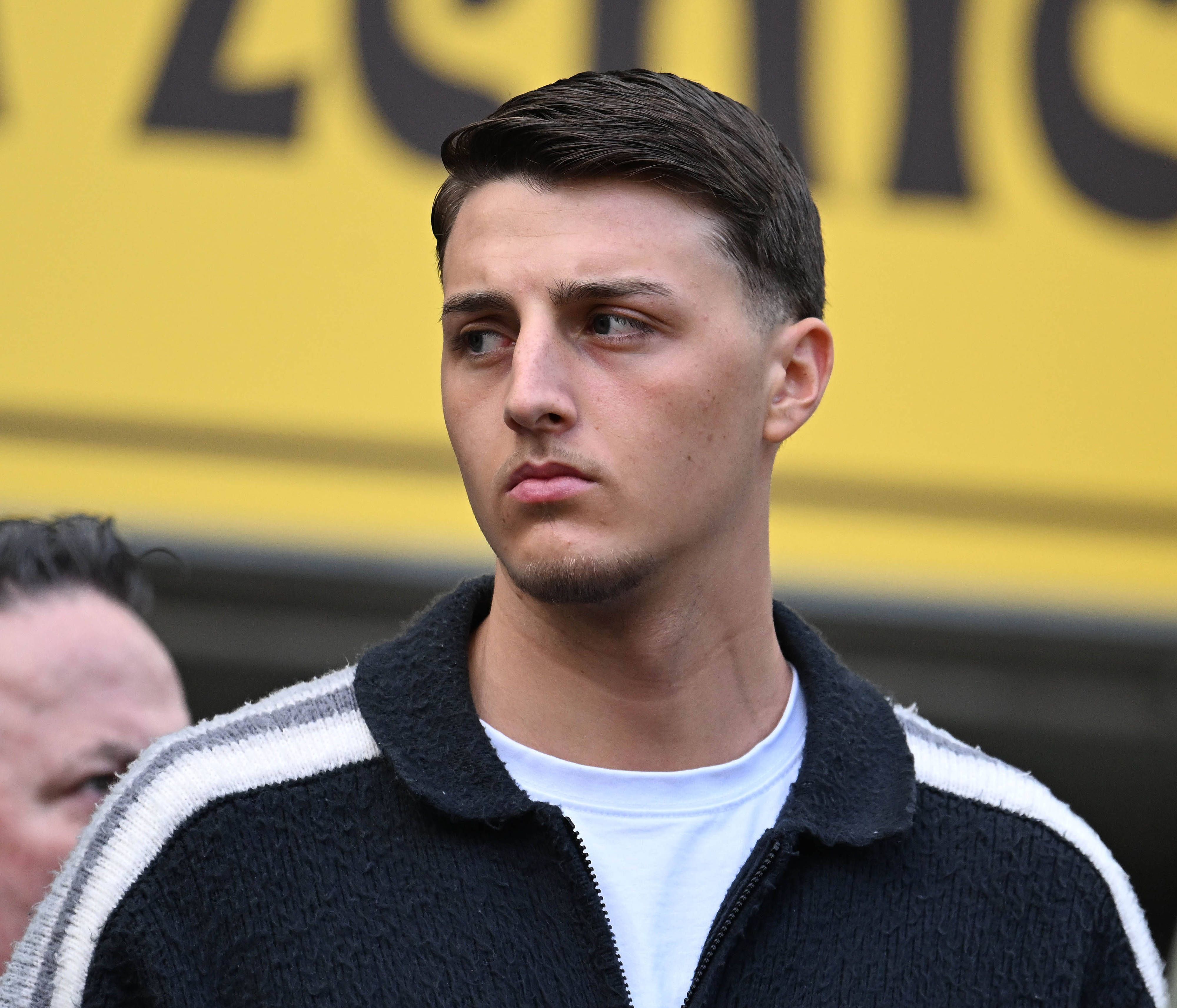 Malek El Mala als Zuschauer beim Derby.