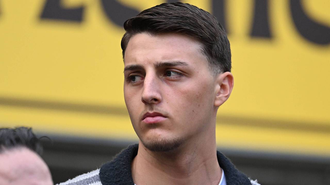 Malek El Mala als Zuschauer beim Derby.