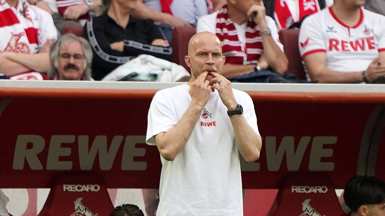 René Wagner an der Seitenlinie beim 1. FC Köln.