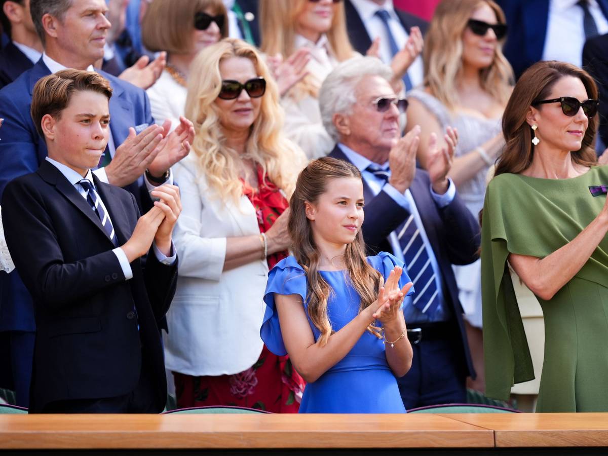 Prinz George, Prinzessin Charlotte und Prinzessin Kate (v.l.) beim Finale der Herren in Wimbledon.