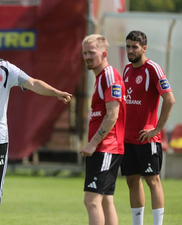 Alexander Ende im Training von Fortuna Düsseldorf.