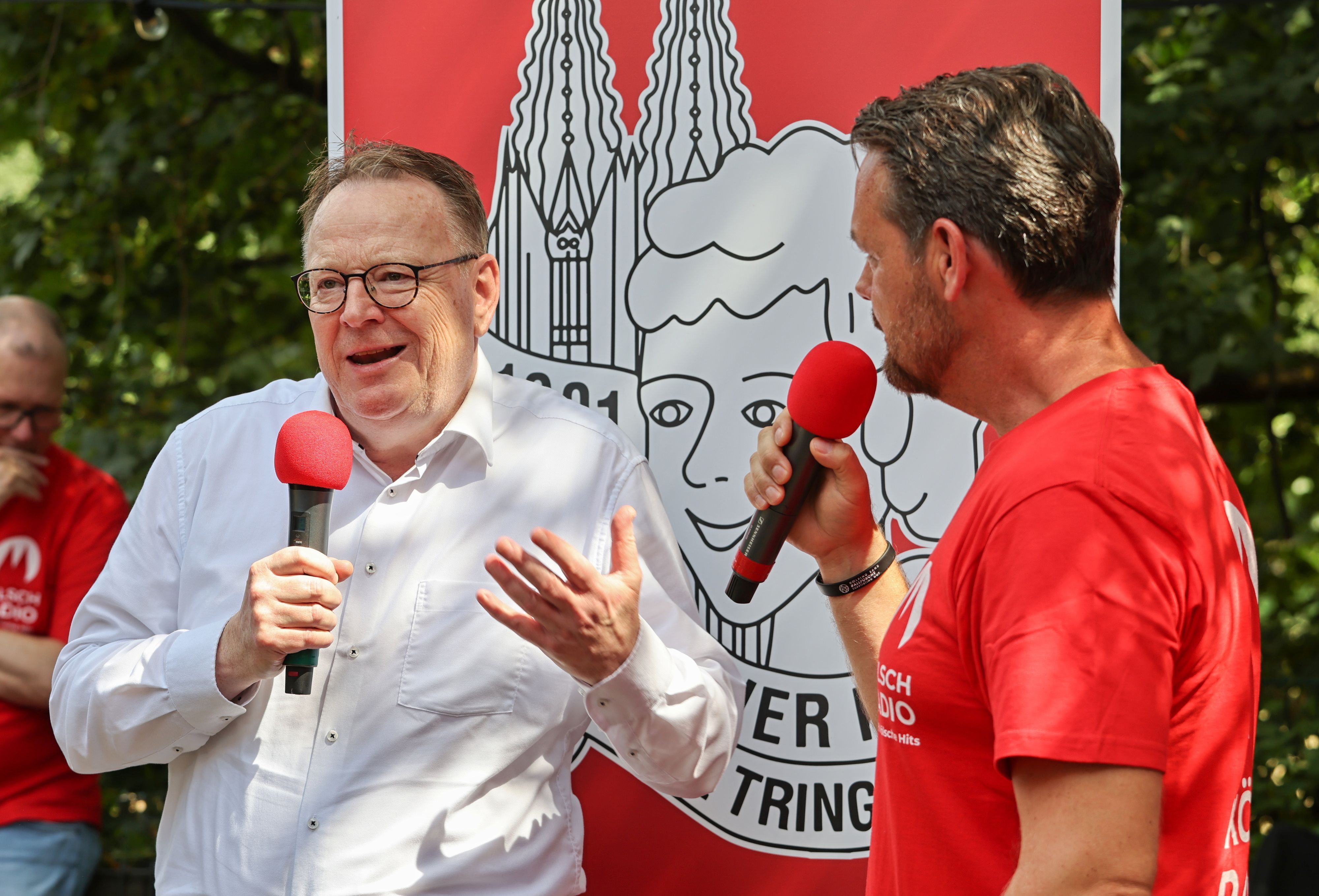 Torsten Burmester und Simon Schwieren im Gespräch.