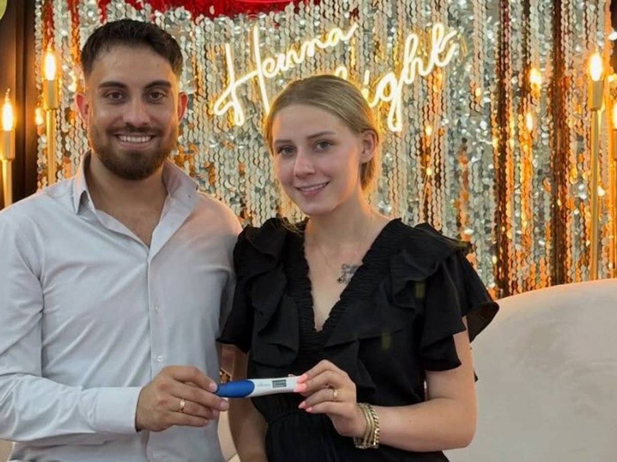 Loredana Wollny und ihr Ehemann Servet verkünden auf Instagram, dass sie ihr drittes Kind erwarten.