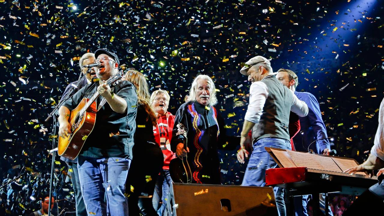 Björn Heuser bei „Kölle singt“ in der Lanxess-Arena.
