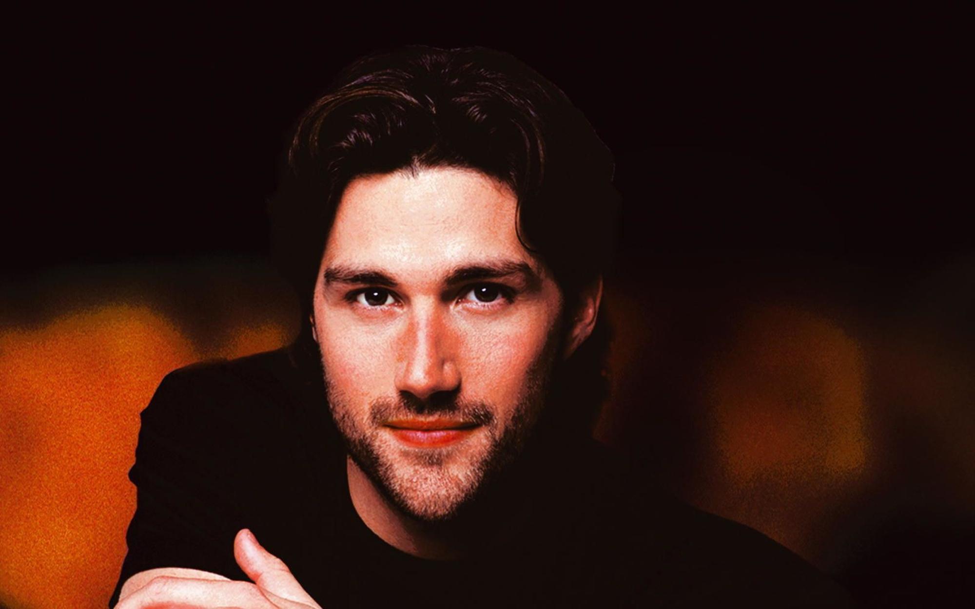 Mit einer Hauptrolle in der Serie „Party of Five“ begann in den 90er-Jahren die Karriere von Matthew Fox. (Bild: Sony Pictures)
