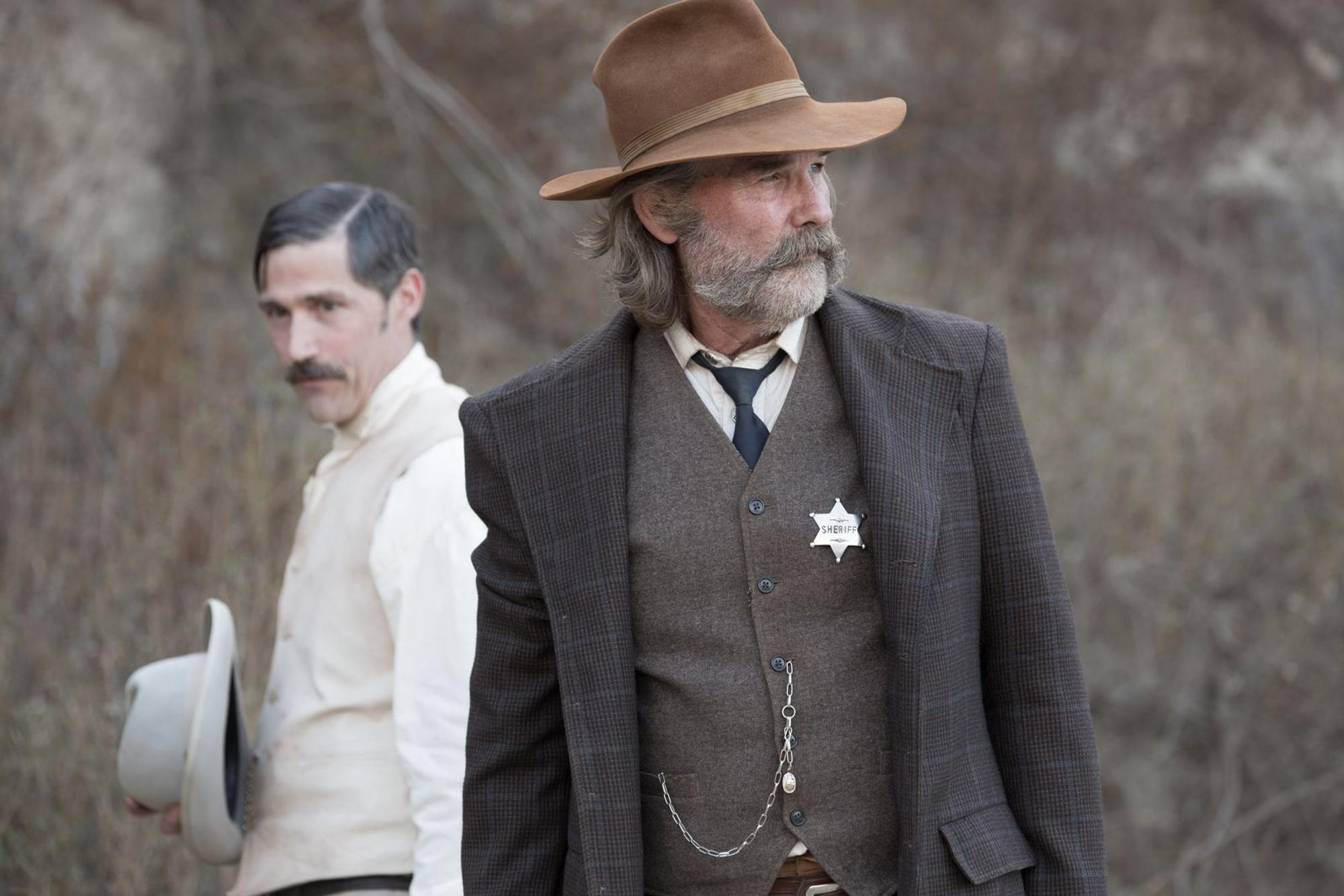 Für den Western „Bone Tomahawk“ (2015) stand Matthew Fox (links) mit Kurt Russell vor der Kamera. (Bild: Highlight / Constantin)