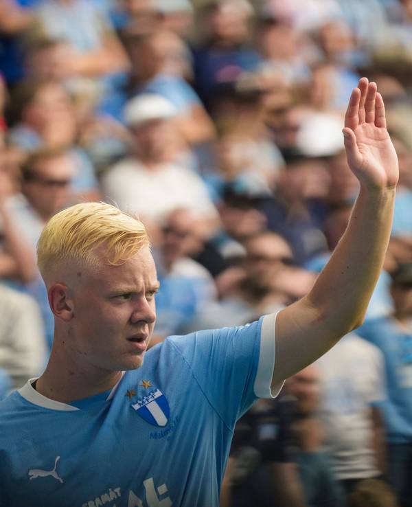 Otto Rosengren im Trikot von Malmö FF.