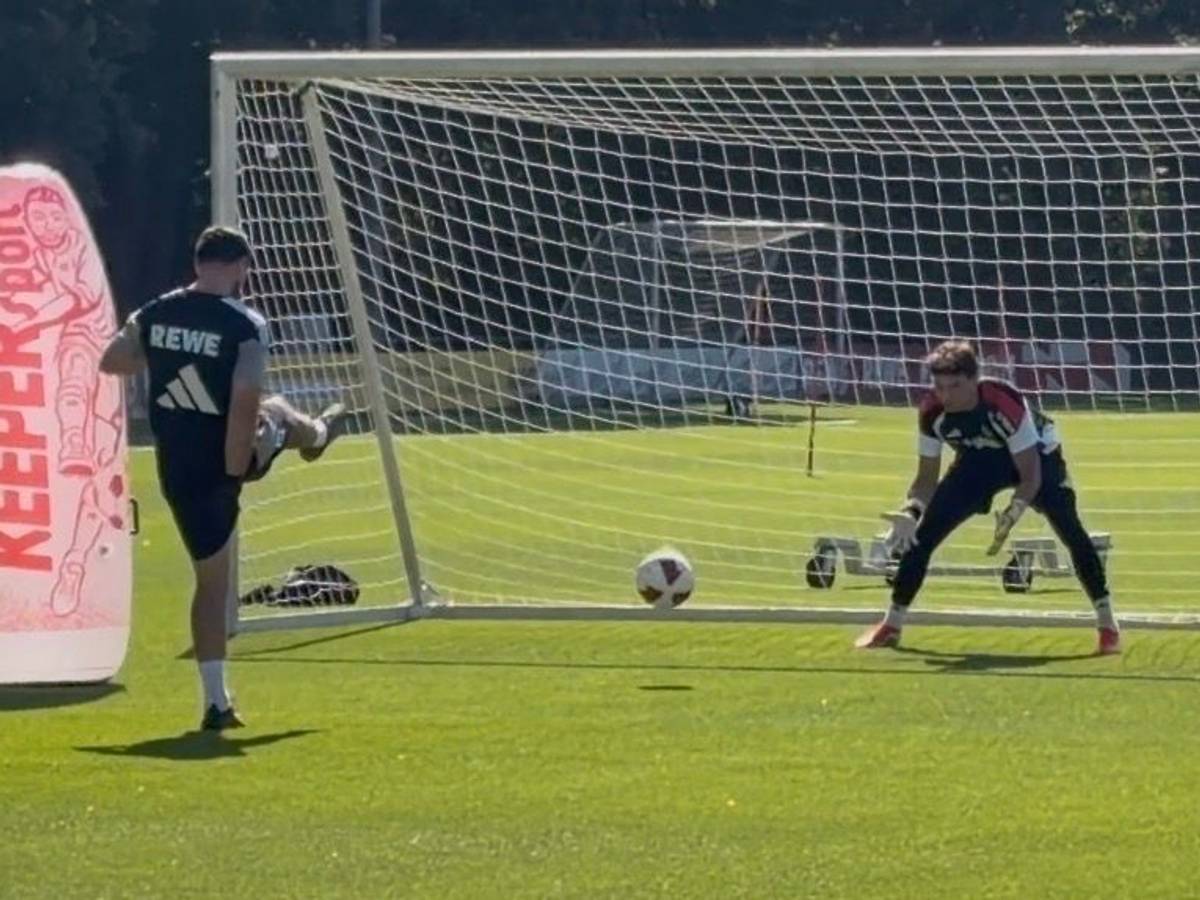 Torwart-Talent Mikolaj Marutzki beim FC-Training am Geißbockheim.