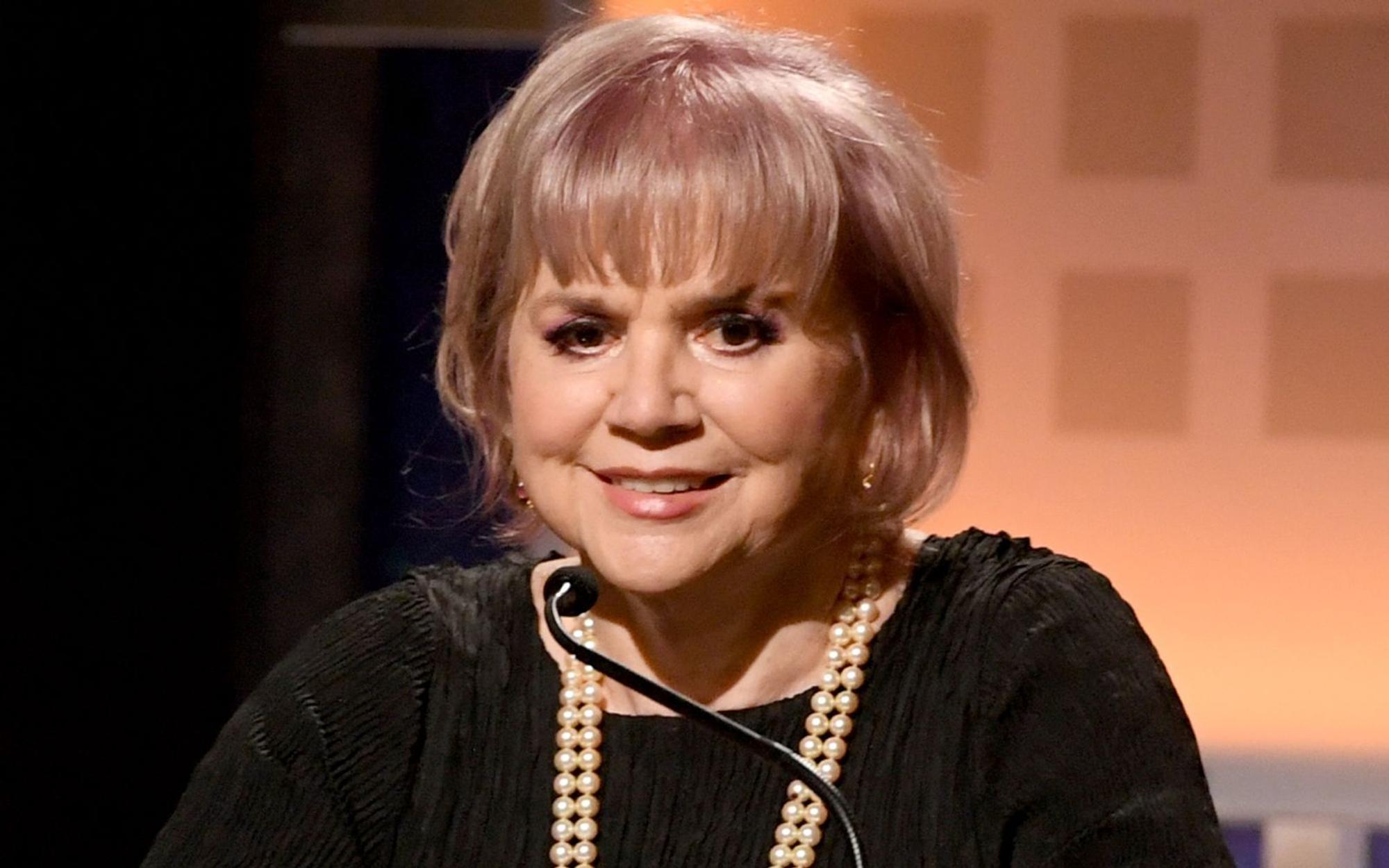 Als Musikerin sprengte Linda Ronstadt Genre-Grenzen. Nun wird die Sängerin 80 Jahre alt. (Bild: 2020 Getty Images/Kevin Winter)