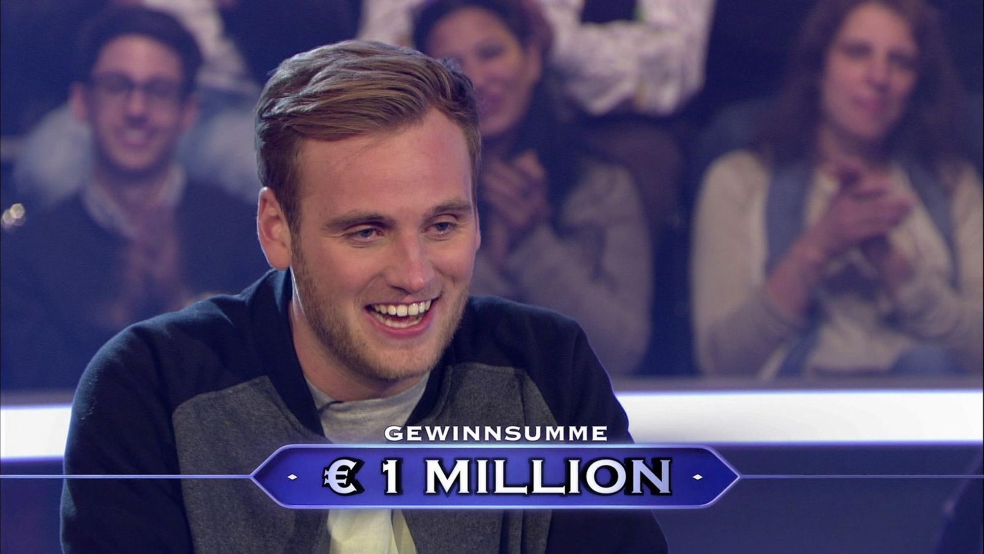 Leon Windscheid gewann bei „Wer wird Millionär?“ den Hauptgewinn. (Bild: RTL)