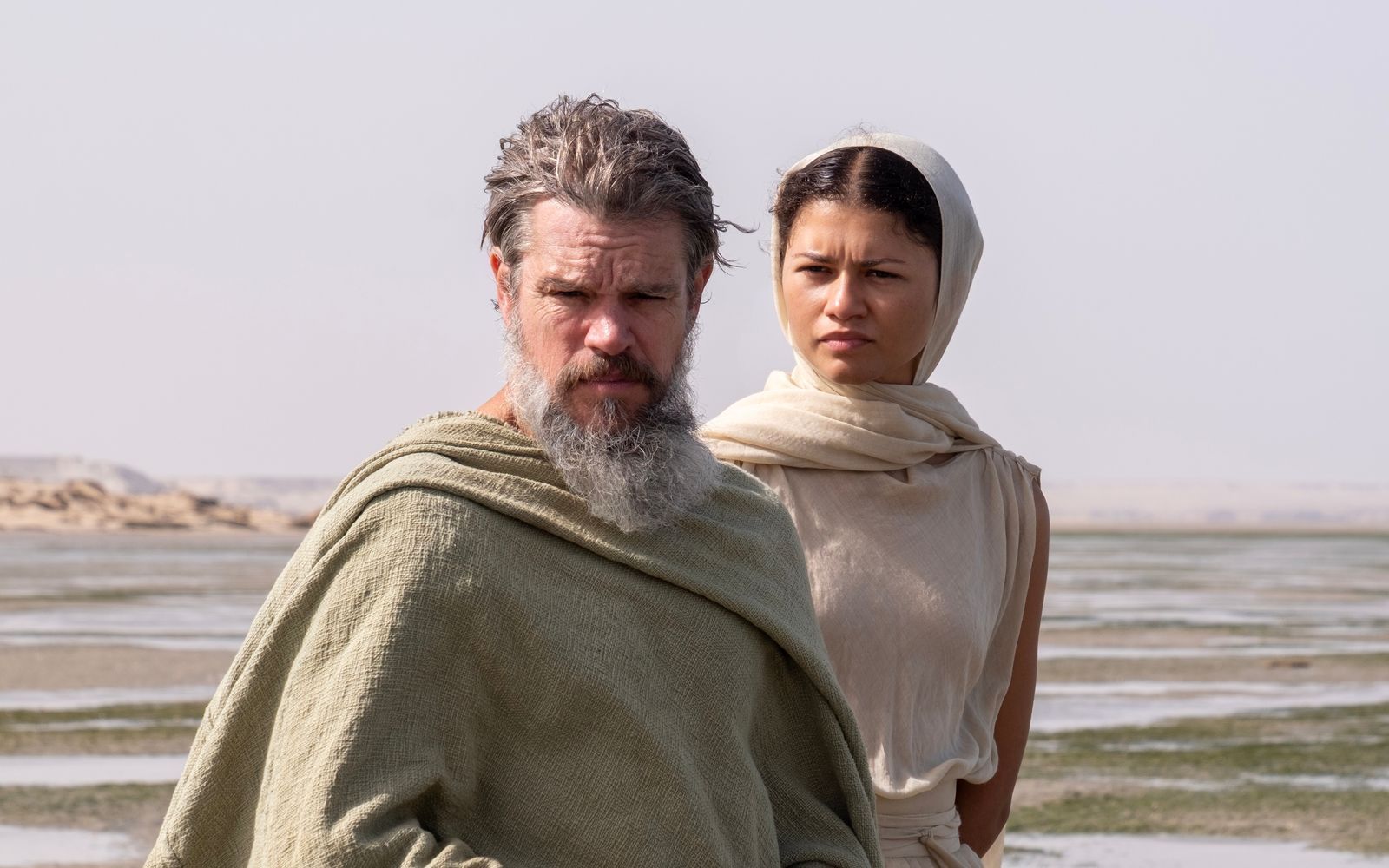 Christopher Nolan konnte zahlreiche Superstars für „Die Odyssee“ gewinnen. Im Bild: Matt Damon als Odysseus und Zendaya als Athena. (Bild: Universal Studios)