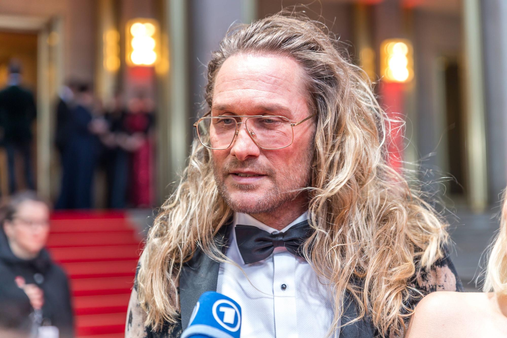 Nico Schwanz (hier 2025 beim Opernball in Leipzig)