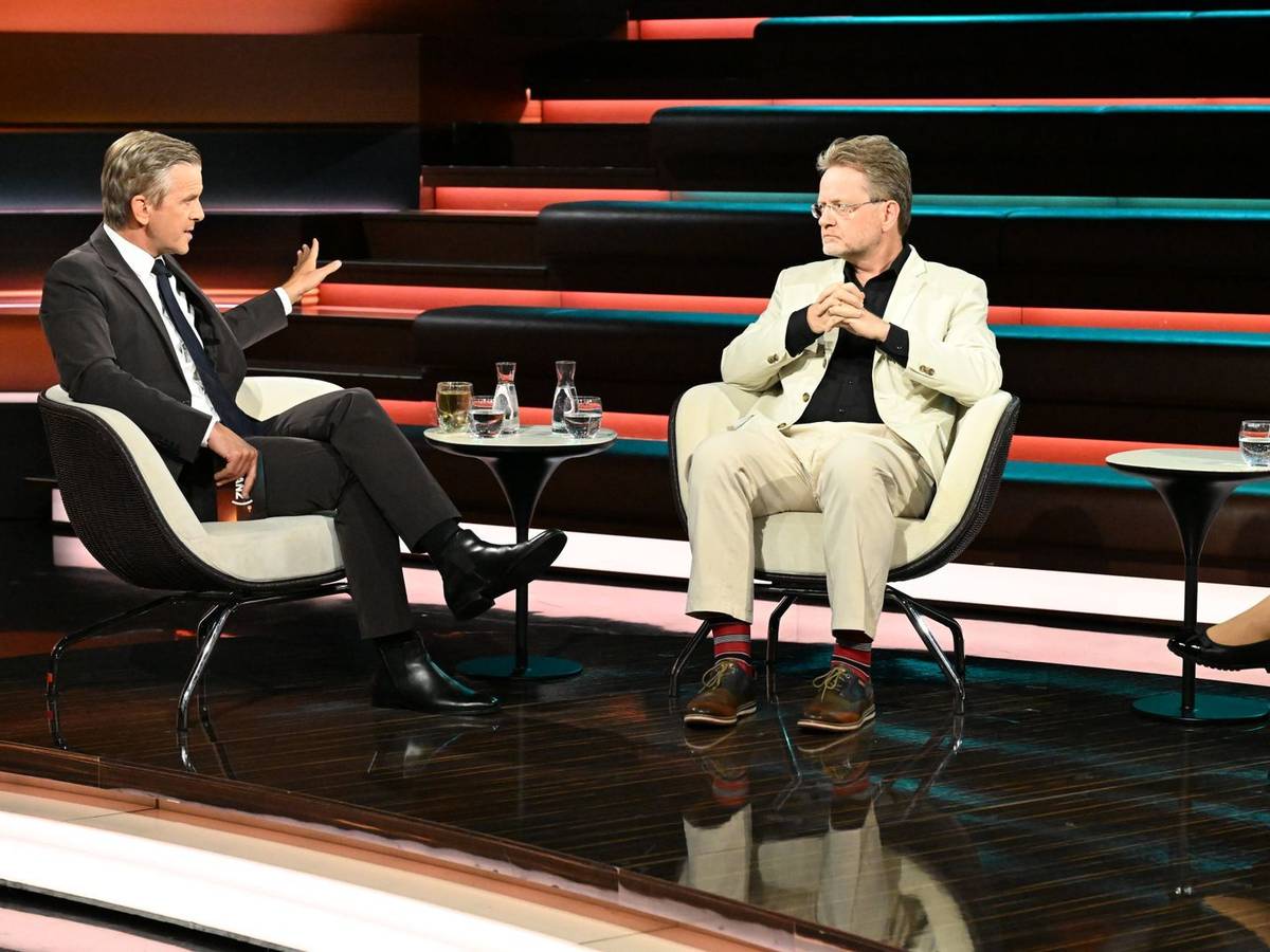 Im Gespräch mit Markus Lanz machte Völkerrechtler Kai Ambos seinem Frust Luft, als es um den Nahostkonflikt ging. (Bild: ZDF / Markus Hertrich)