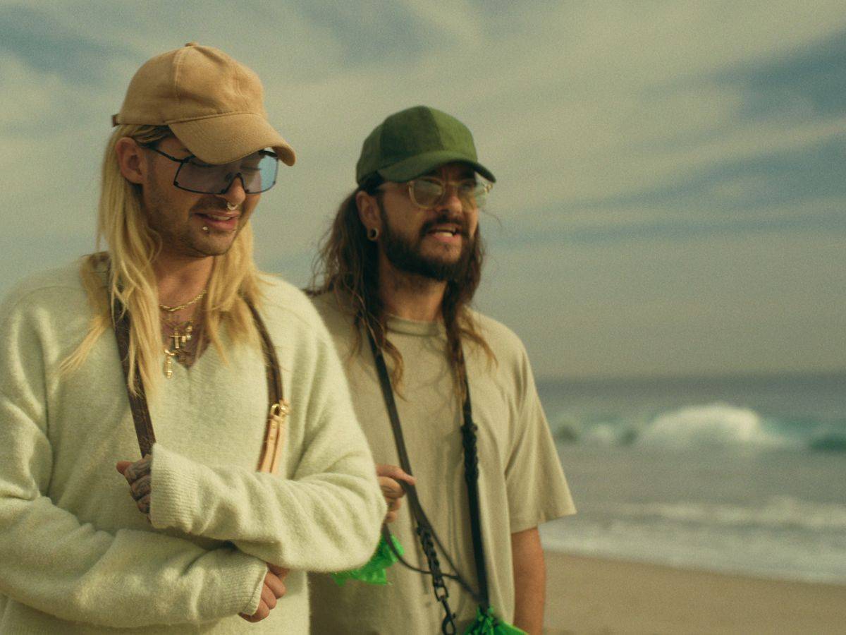Bill (links) und Tom Kaulitz können mittlerweile auf eine 20 Jahre andauernde Karriere zurückblicken. (Bild: Netflix)