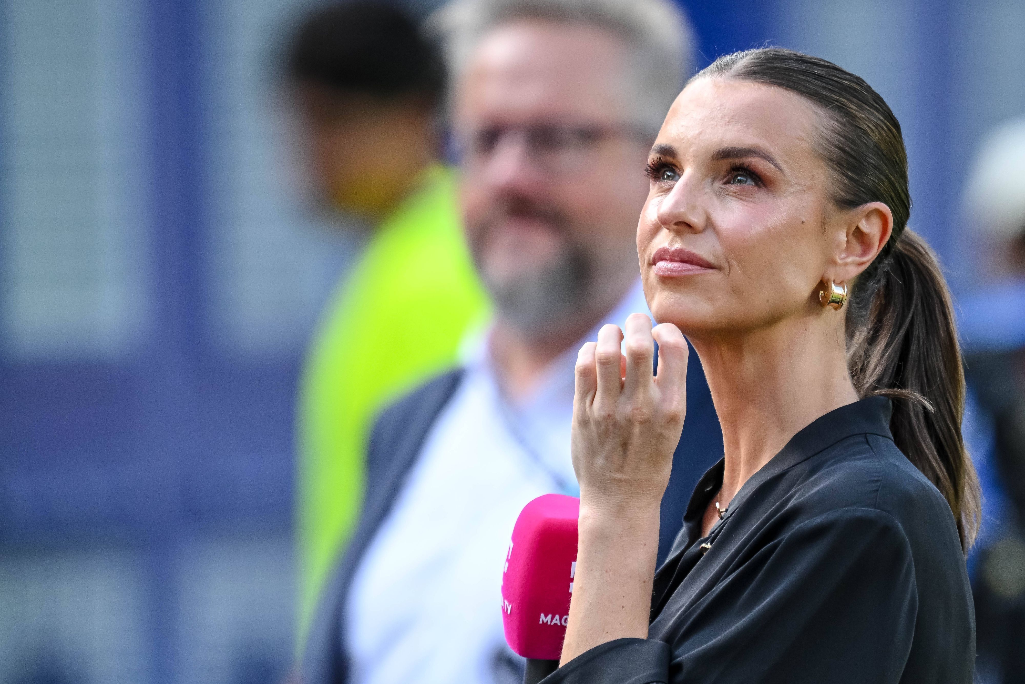 Laura Wontorra als Moderatorin bei der WM.