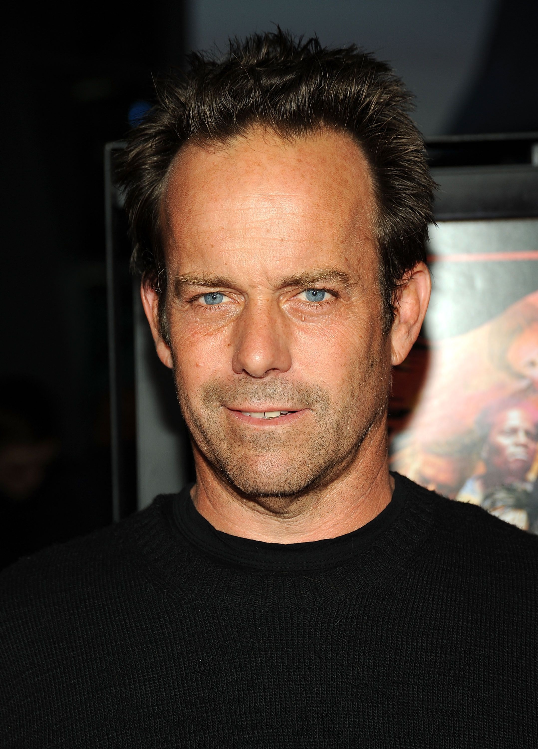 John Stockwell posiert.
