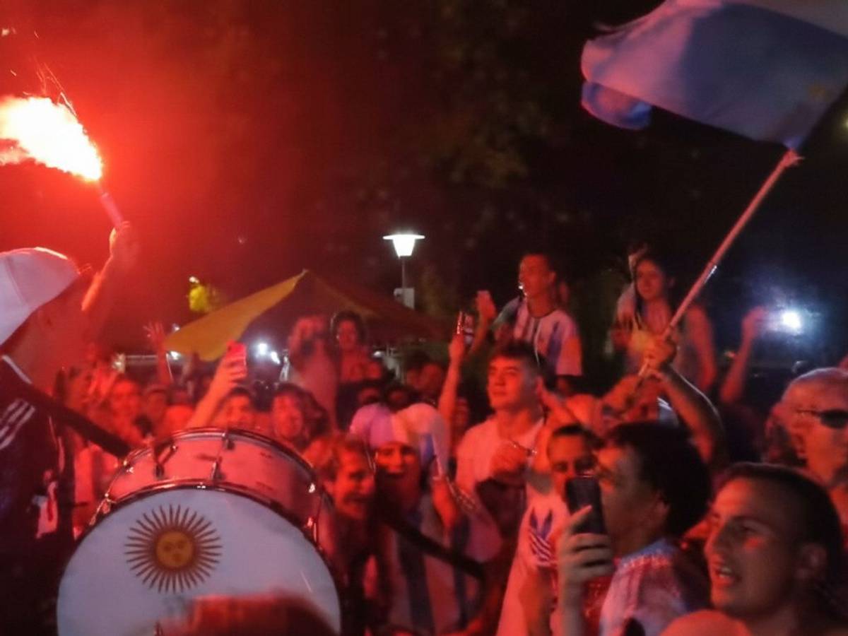 Beim WM-Halbfinale wurde auf dem Ebertplatz heftig gefeiert.