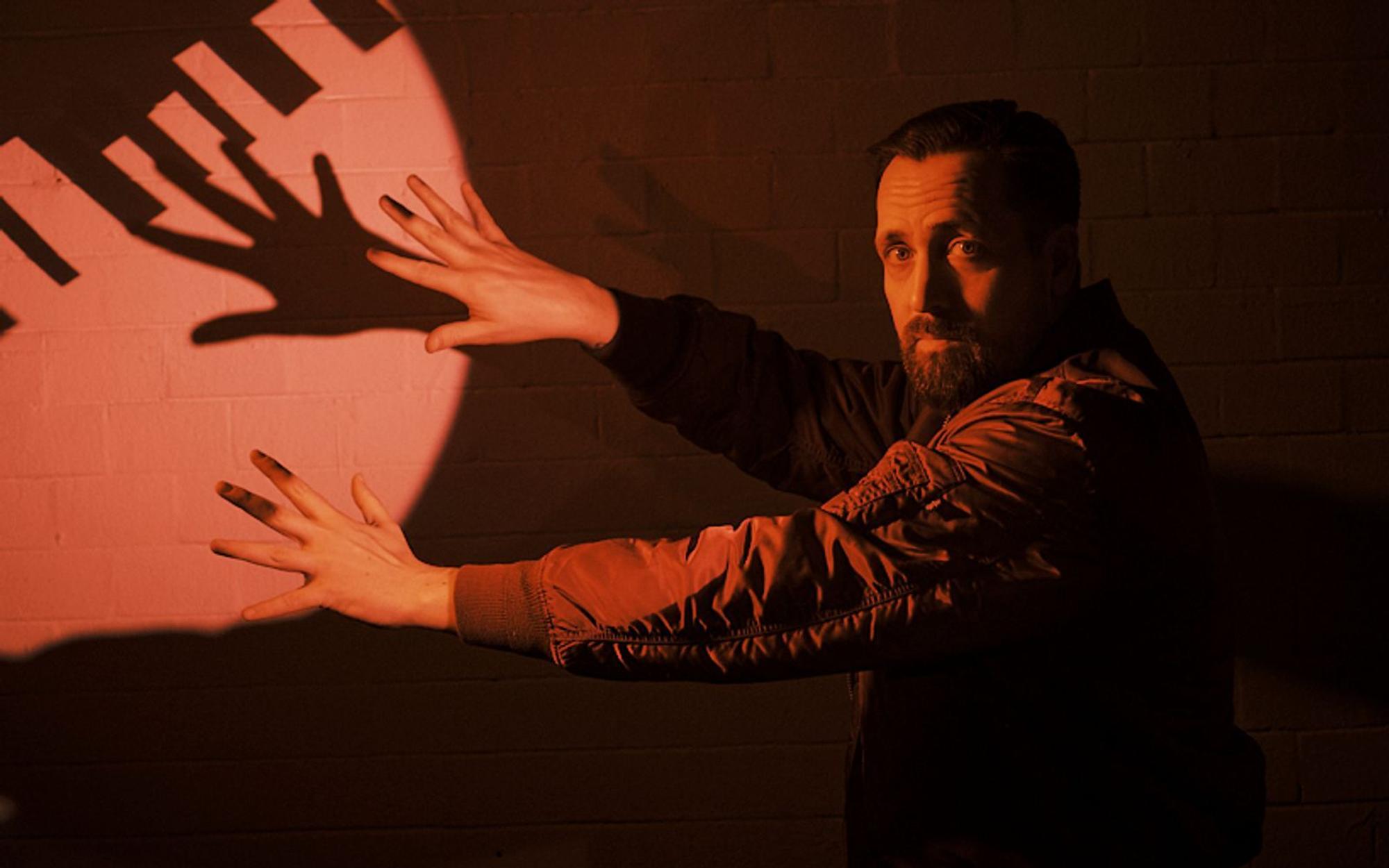 Danger Dan liefert mit „Keine Angst“ wieder einen großen Pop-Aufreger. Ein gleichnamiges Album soll im Oktober folgen. (Bild: Jaro Sanmann Suffner)