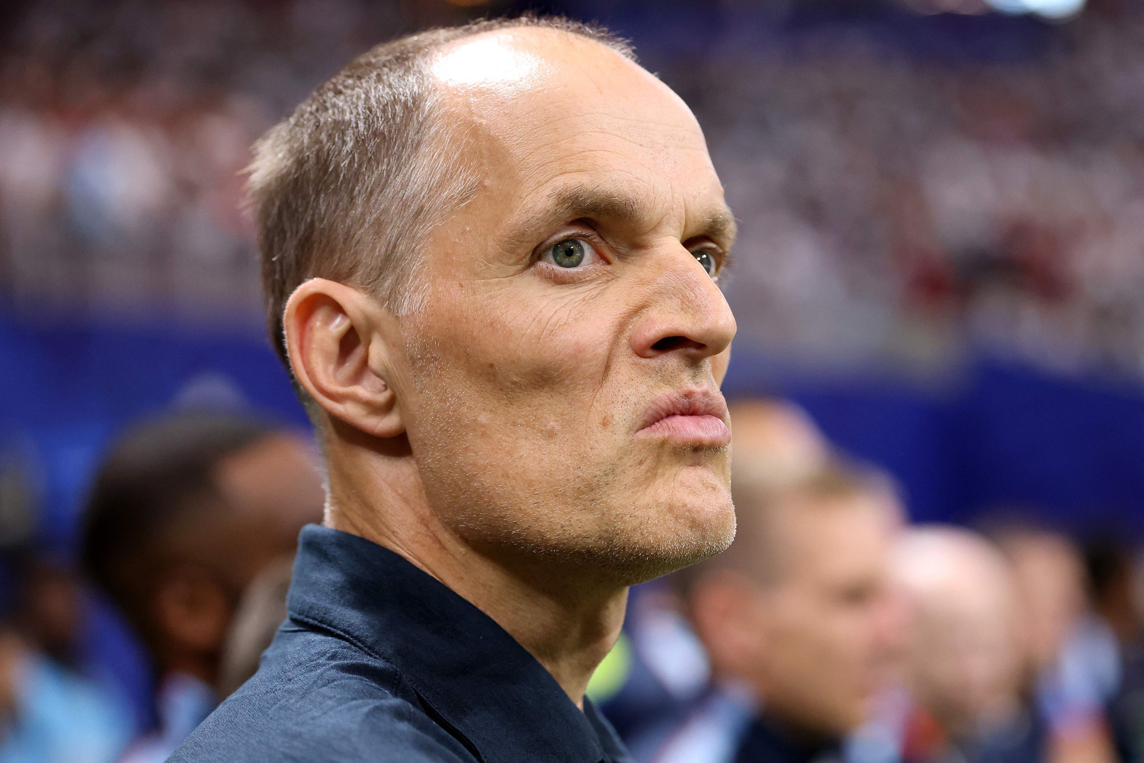 Thomas Tuchel verzieht das Gesicht.