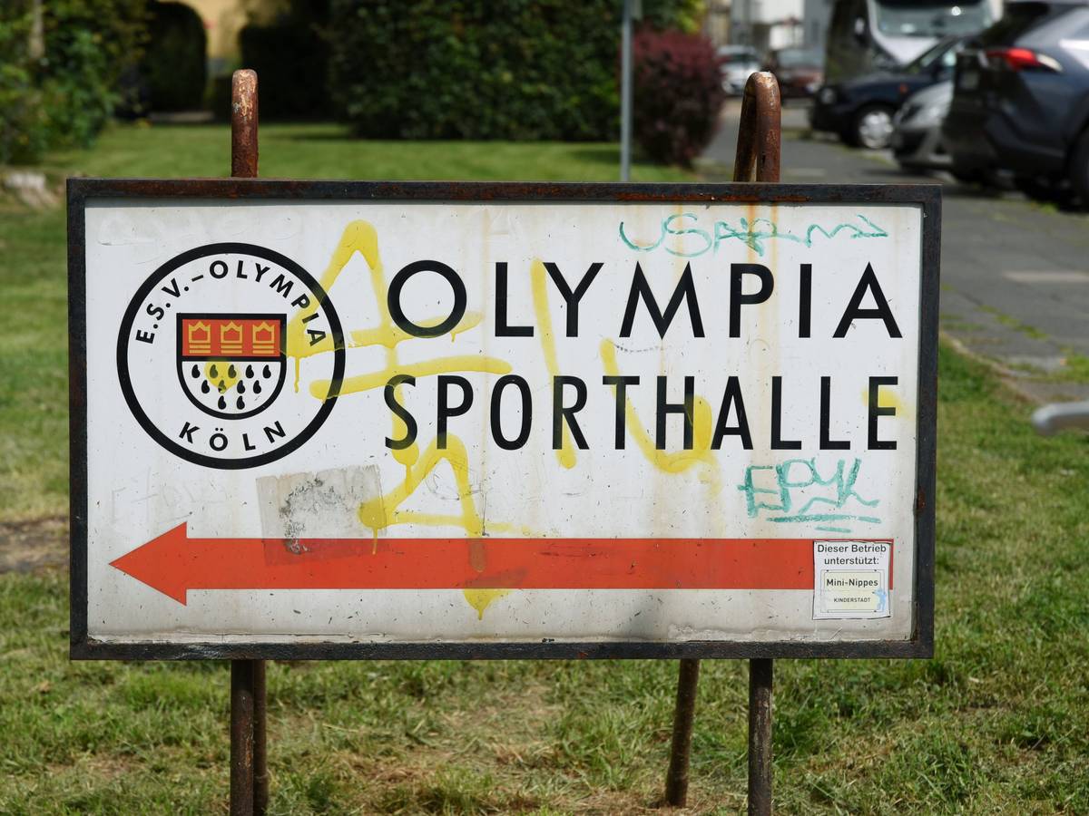 Schild auf der Anlage des ESV Olympia Köln.