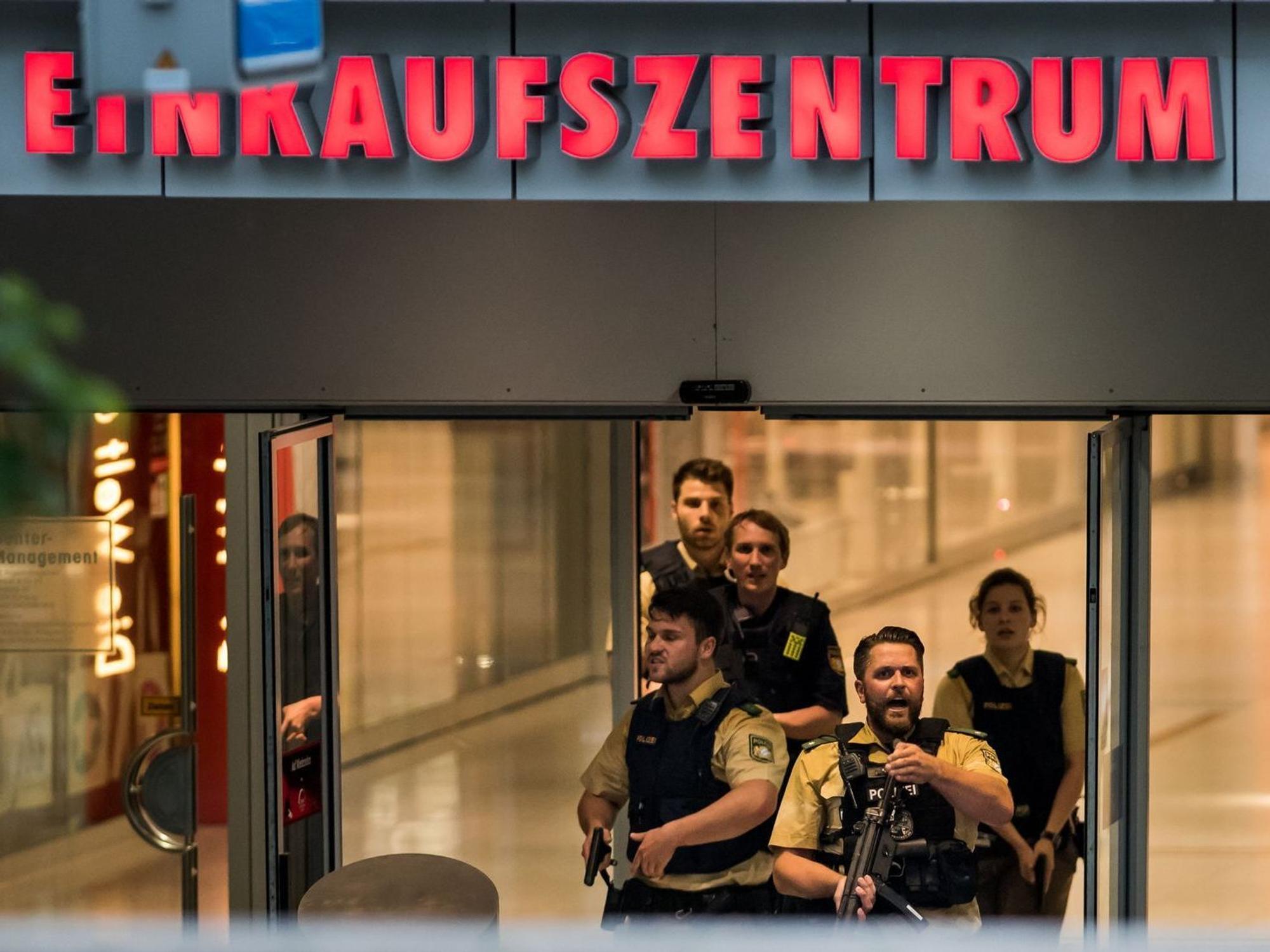 Am 22. Juli 2016 wurde das Olympia Einkaufszentrum in München zum Schauplatz eines Anschlags, der weltweit für Schlagzeilen sorgte. (Bild: 2016 Getty Images/Joerg Koch)