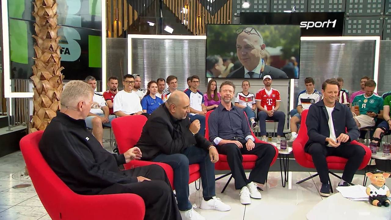 Doppelpass mit Stefan Effenberg, Amid Nouripour, Steffen Freund und Jochen Stutzky.