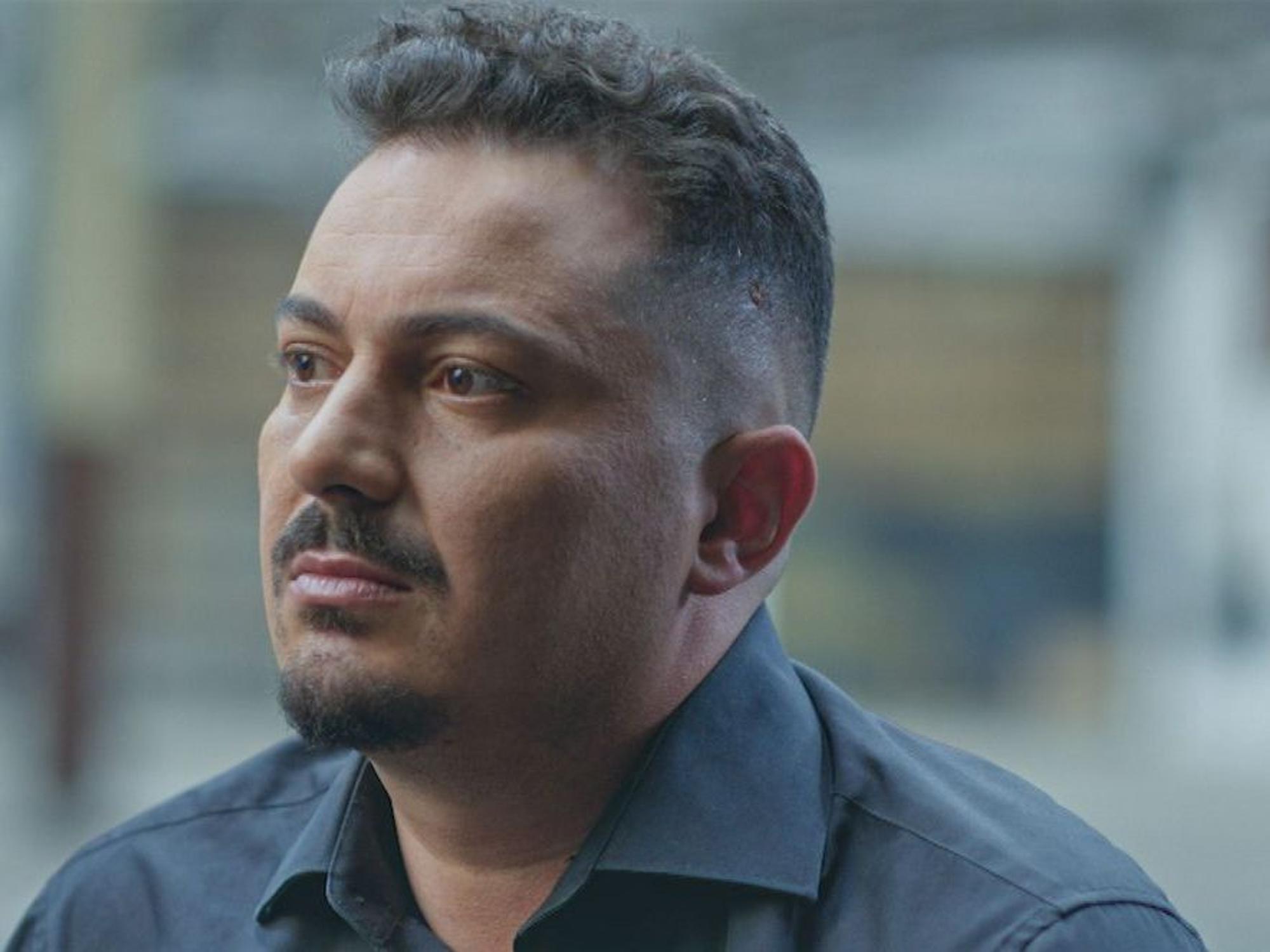 Hüseyin Bayri war Augenzeuge am OEZ. (Bild: ZDF / Sky Deutschland / OneGate Media)