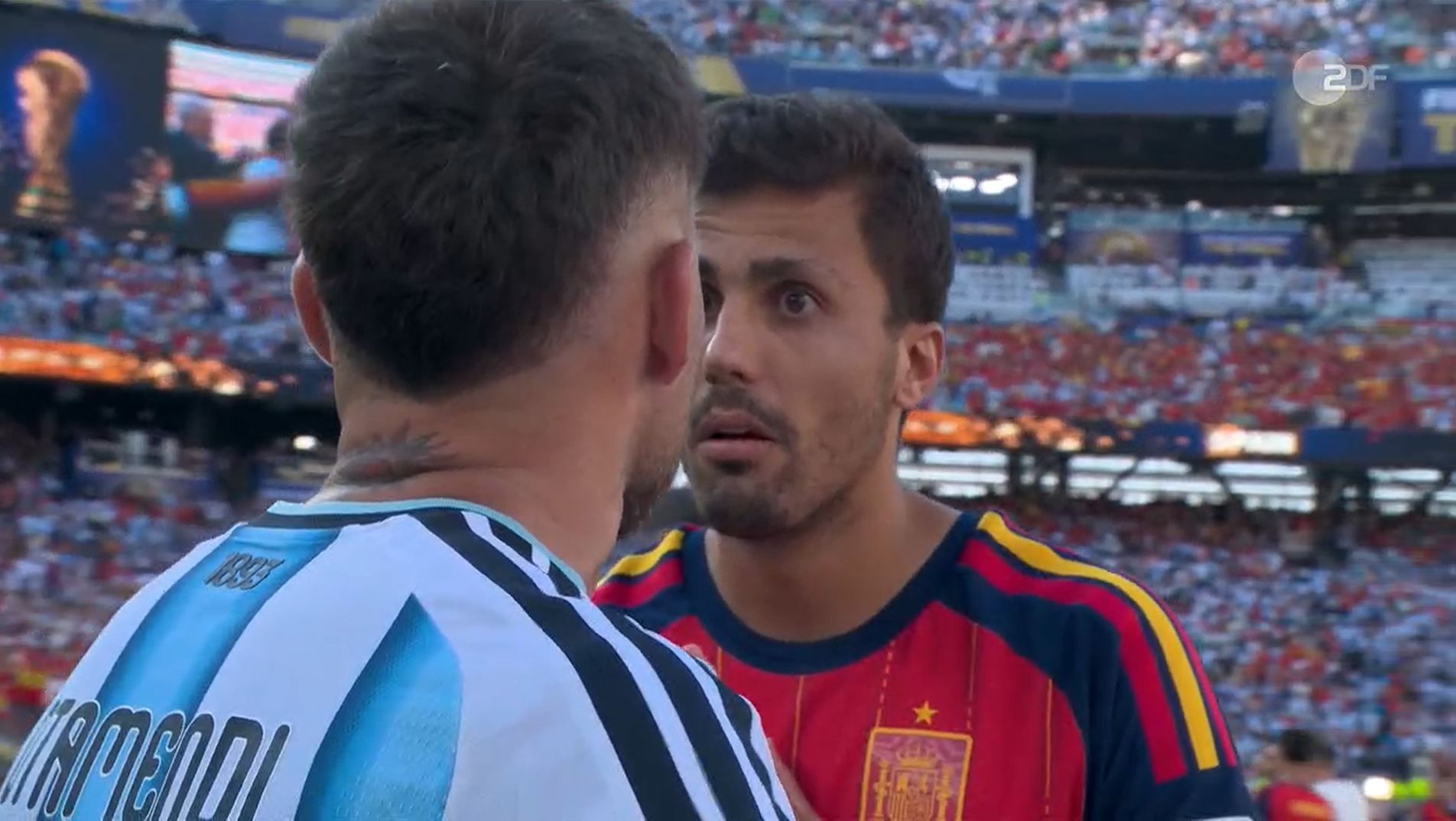 Debatte zwischen Nicolás Otamendi und Rodri nach WM-Finale.