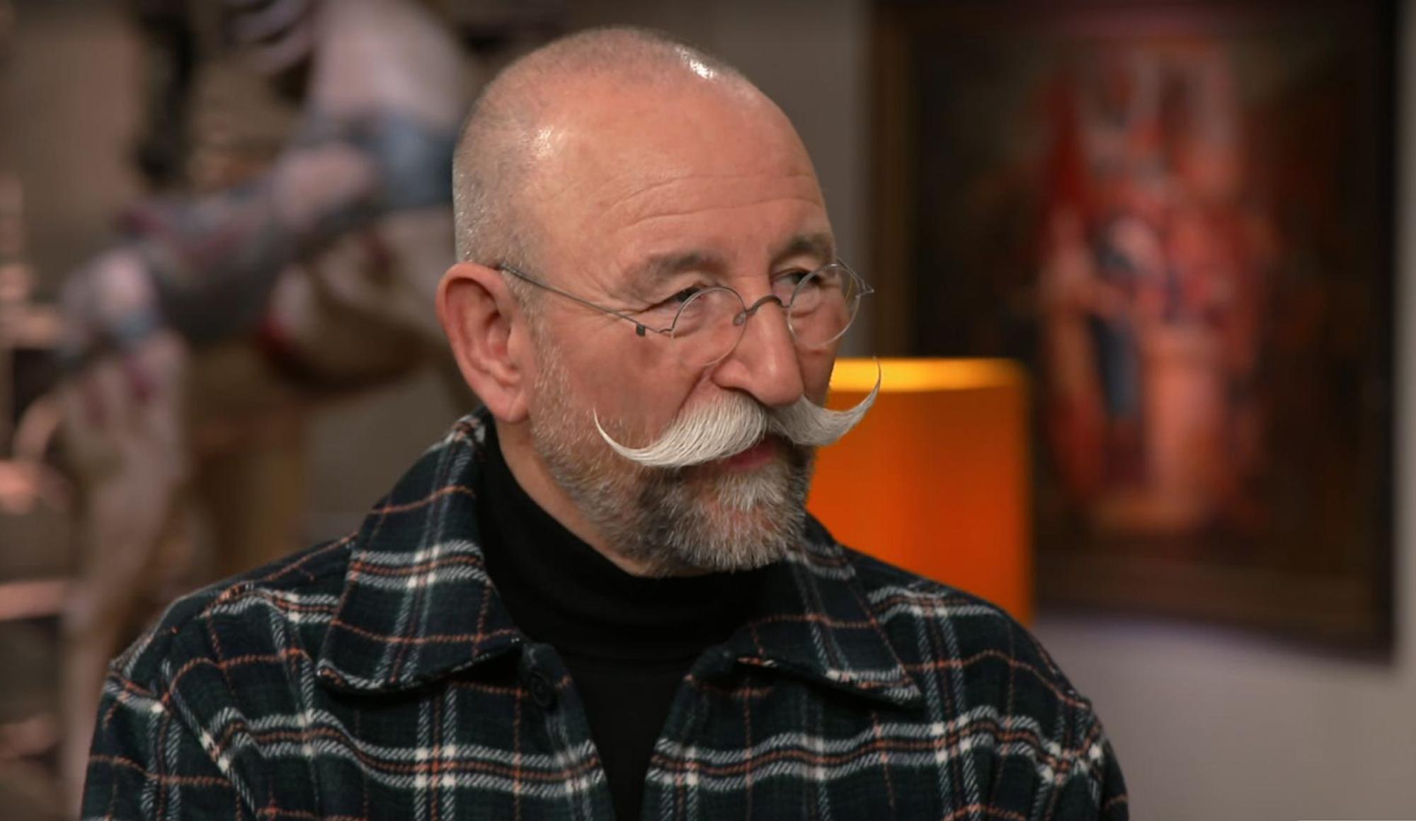 Horst Lichter hat durchaus Verständnis, wenn jemand für eine Rarität mal zu tief in die Tasche greift - ihm gehe es schließlich genauso, verriet er nun. (Bild: ZDF)
