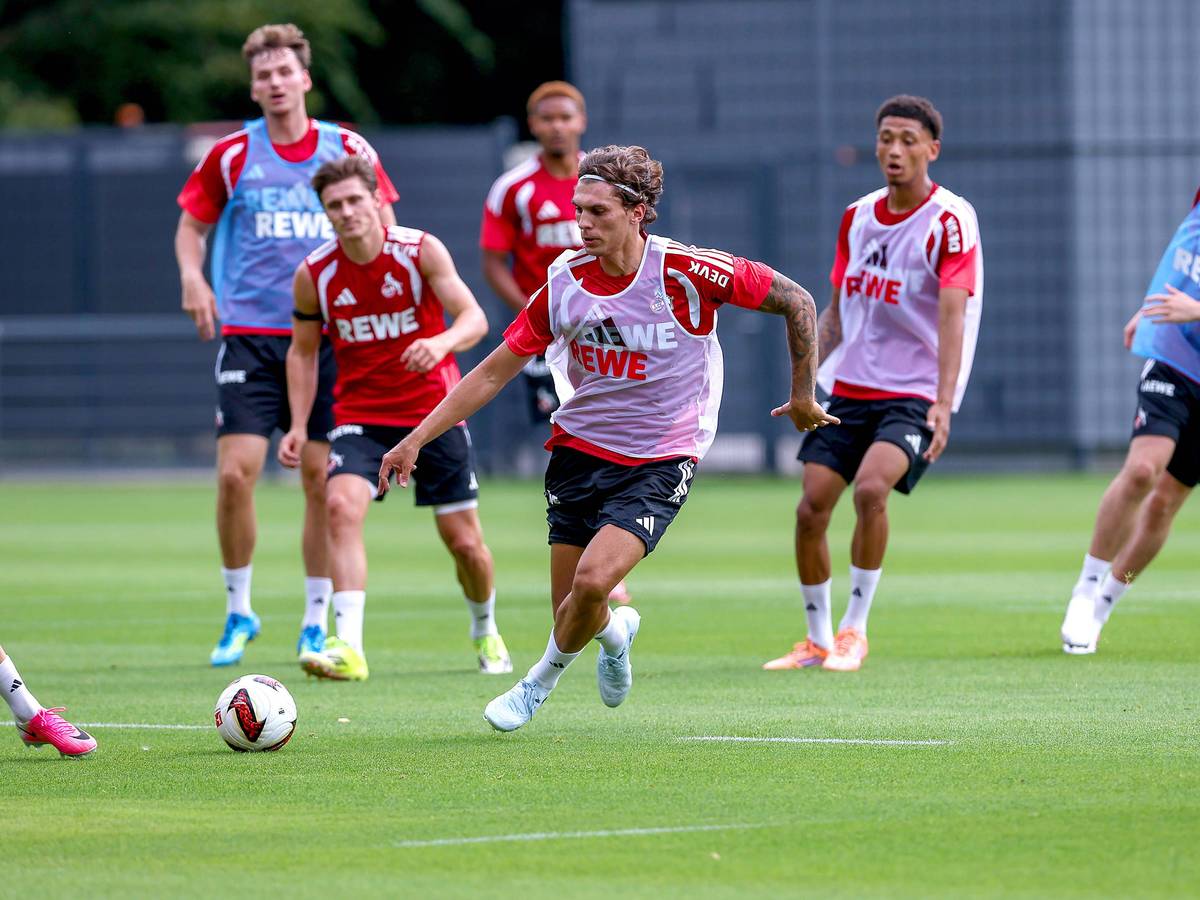 Julian Pauli im Training beim 1. FC Köln.
