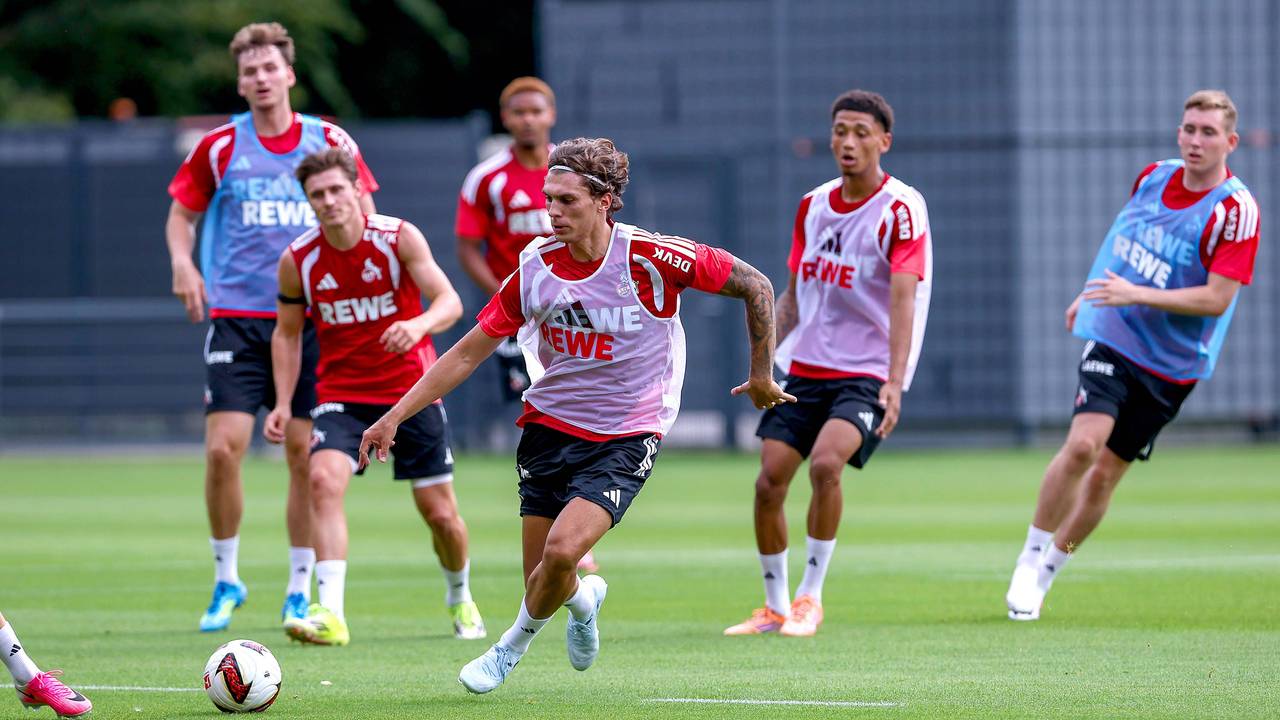 Julian Pauli im Training beim 1. FC Köln.