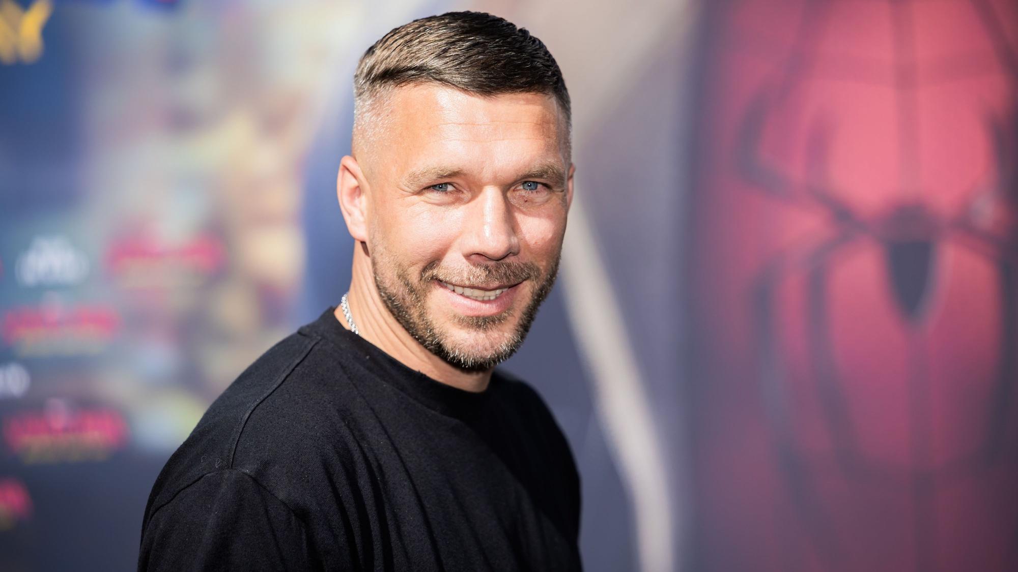 Lukas Podolski kommt zum Fan-Event „Spider-Man: Brand New Day“.