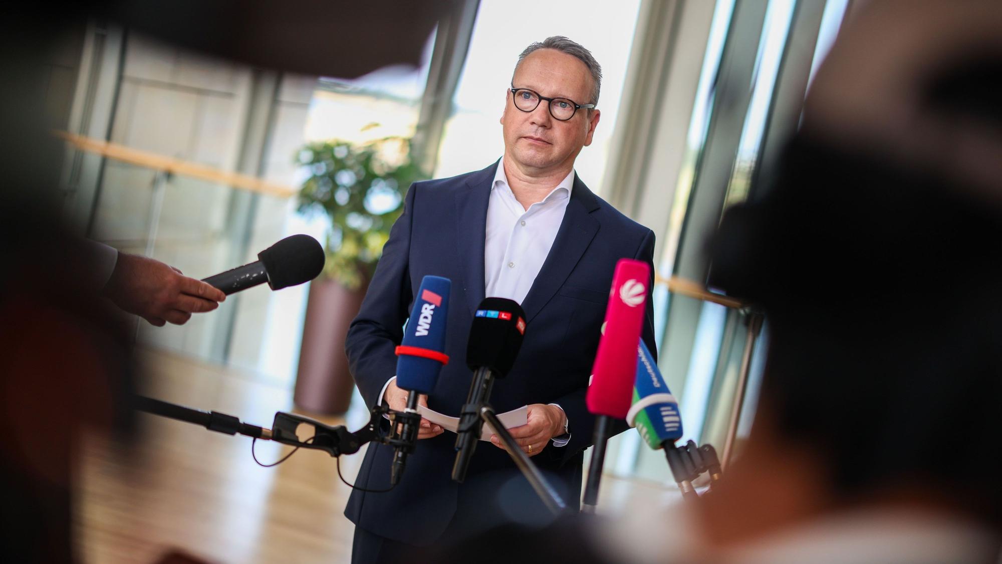 Benjamin Limbach (Bündnis 90/Die Grünen), Minister der Justiz des Landes Nordrhein-Westfalen