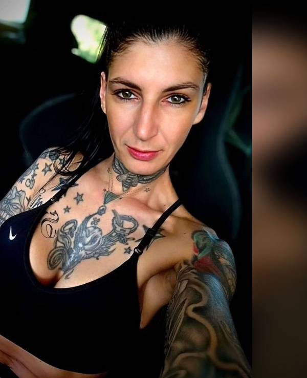 Model Tanja Le Sarge