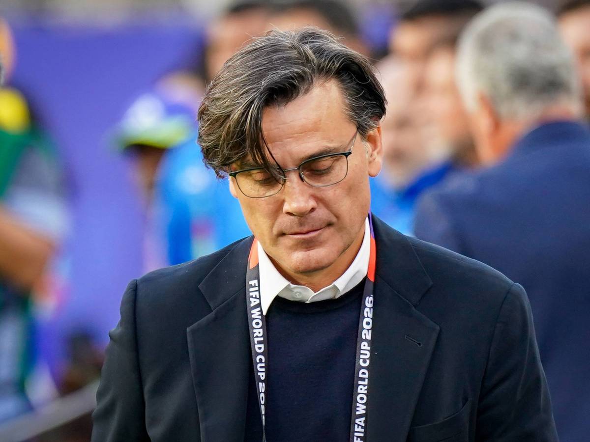 Vincenzo Montella mit gesenktem Blick.
