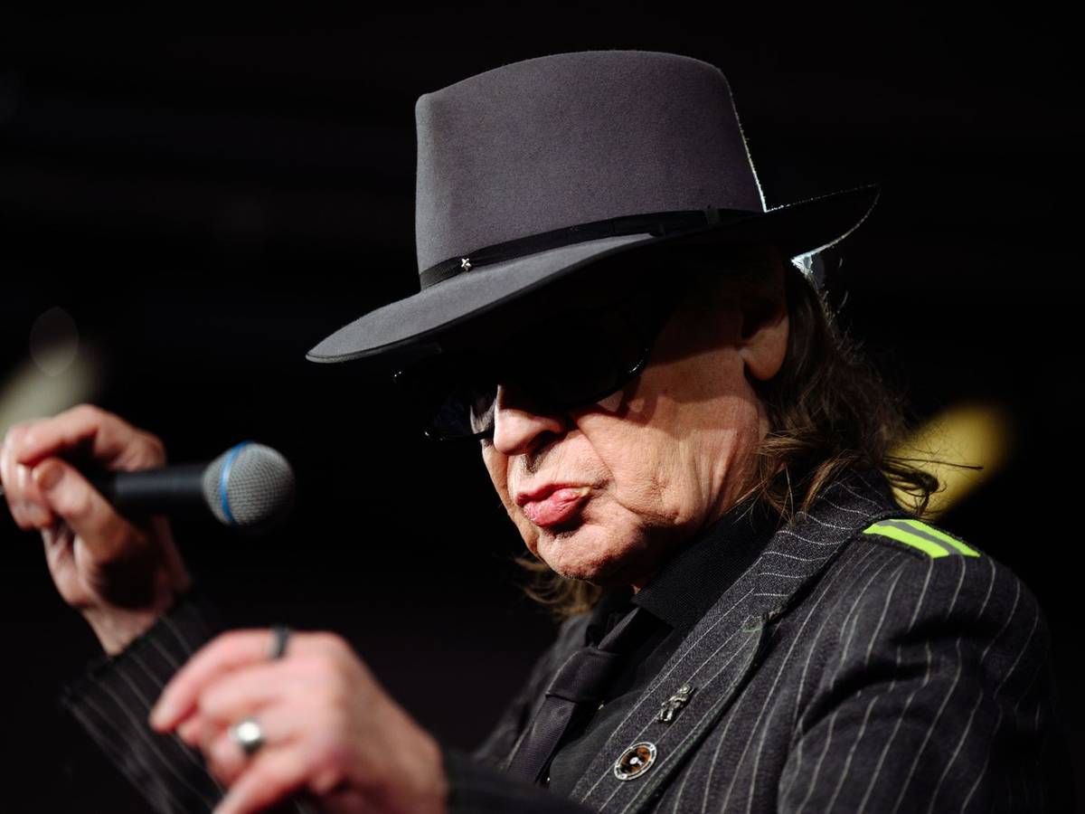 Udo Lindenberg muss aufgrund gesundheitlicher Probleme einen geplanten Auftritt absagen. (Bild: 2026 Getty Images/Gregor Fischer)