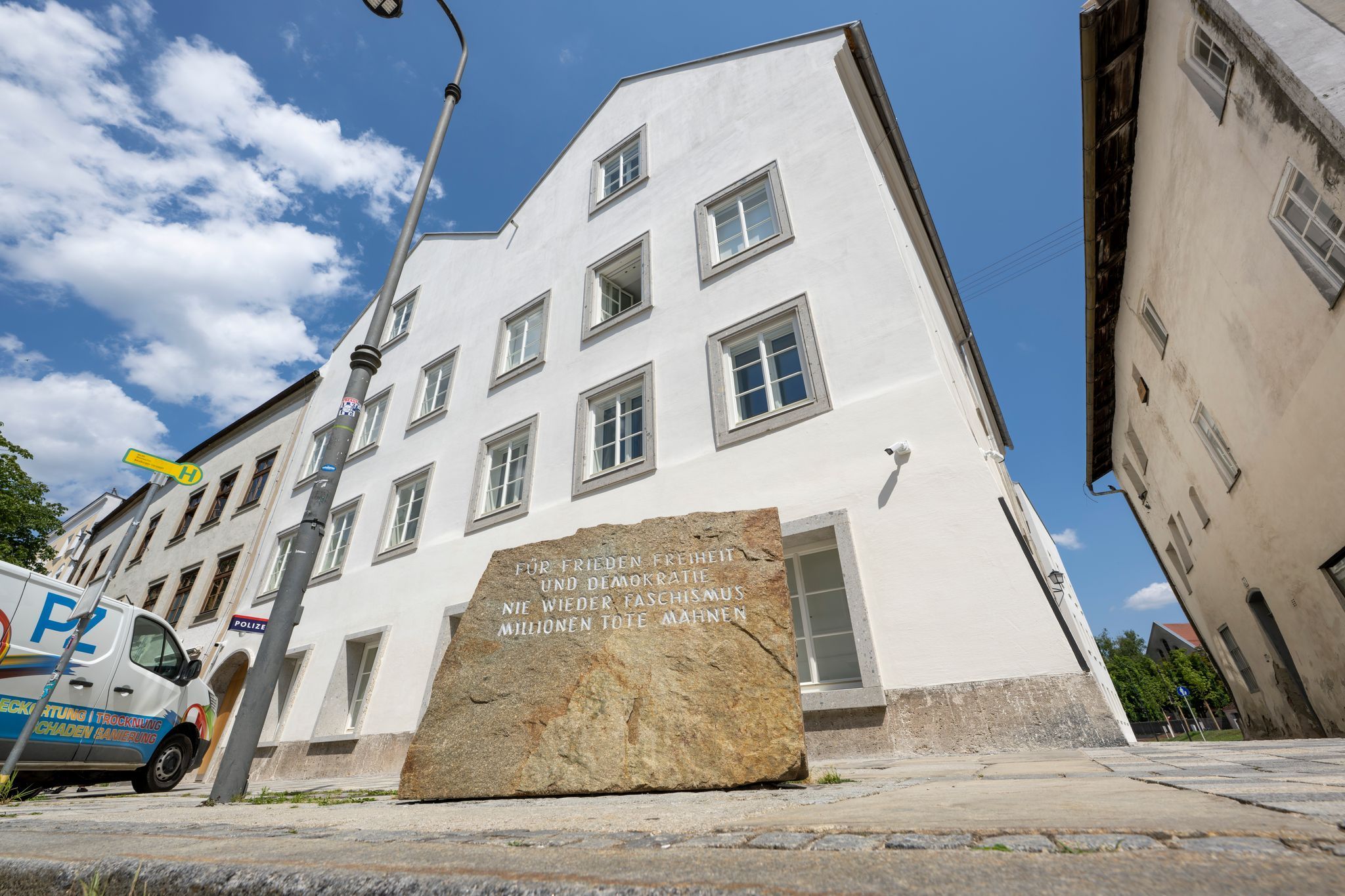 Polizeizentrum im Hitler-Geburtshaus
