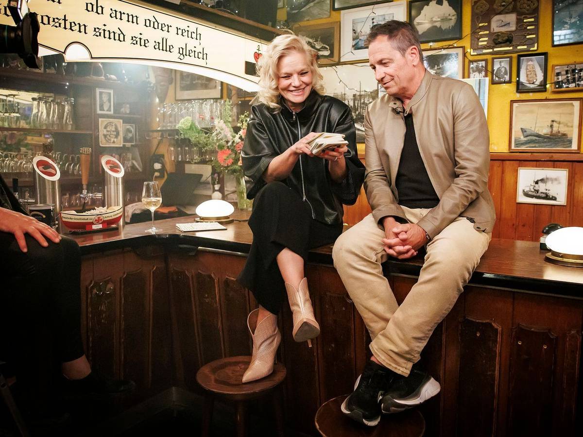 Dieter Nuhr war bei „Inas Nacht“ zu Gast. (Bild: NDR/Morris Mac Matzen)