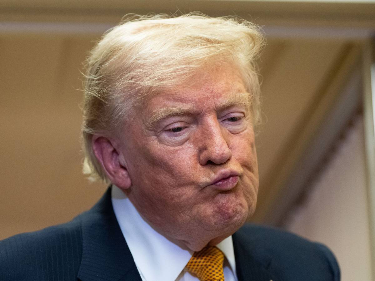 Donald Trump schmollt und droht: Die EU-Kommission hat gegen den US-Konzern eine Strafe von 890 Millionen Euro (eine Mrd. US-Dollar) wegen unfairer Geschäftspraktiken verhängt. (Archivbild)