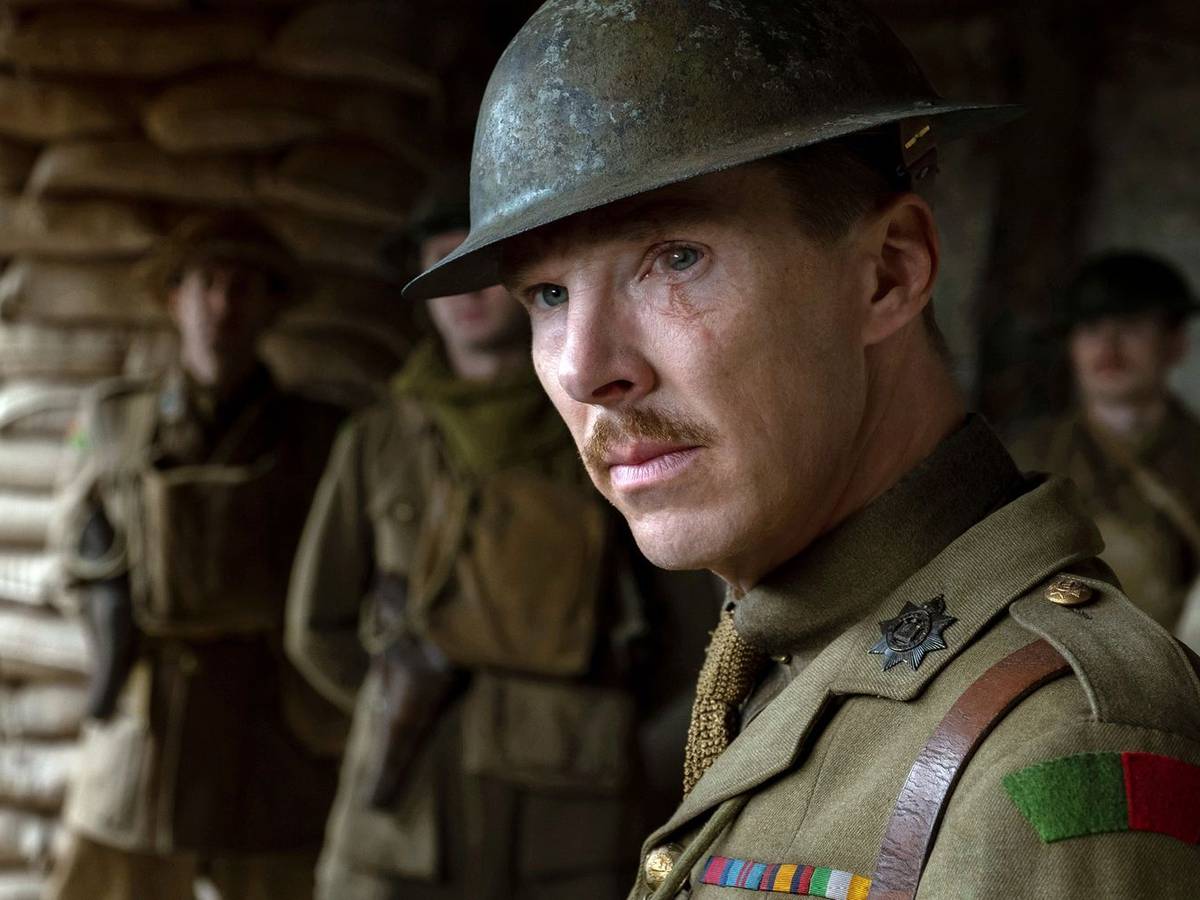 Als angriffswütiger Offizier muss „Sherlock“-Star Benedict Cumberbatch in „1917“ davon überzeugt werden, eine lange geplante Offensive abzublasen. (Bild: RTLZWEI)