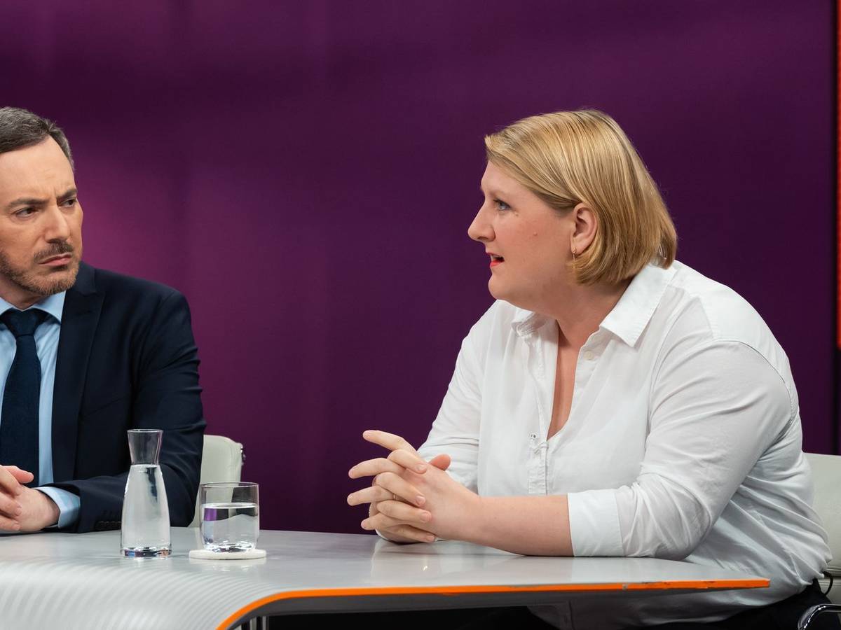 Politikwissenschaftlerin Liana Fix blickt mit Sorge auf eine mögliche Regierungsbeteiligung der AfD. (Bild: ZDF / Jule Roehr)
