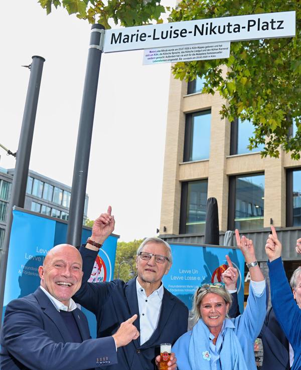 Straßenschilder in Köln.