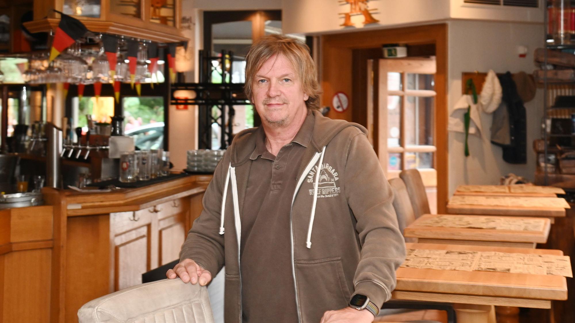 Auch Christian Becker, Betreiber des Restaurants „Tante Kurt“ am Brüsseler Platz ist unzufrieden.