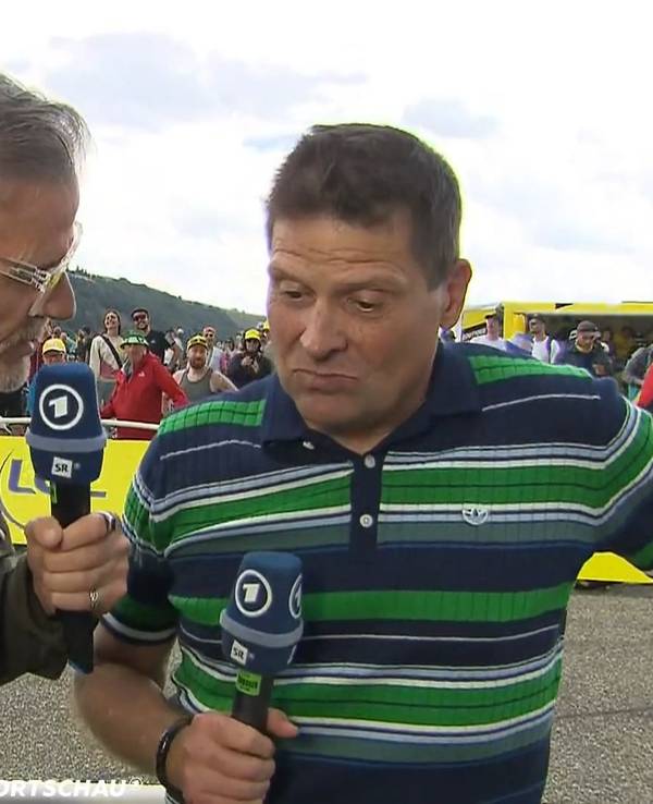 Jan Ullrich spricht in der ARD mit Michael Antwerpes.