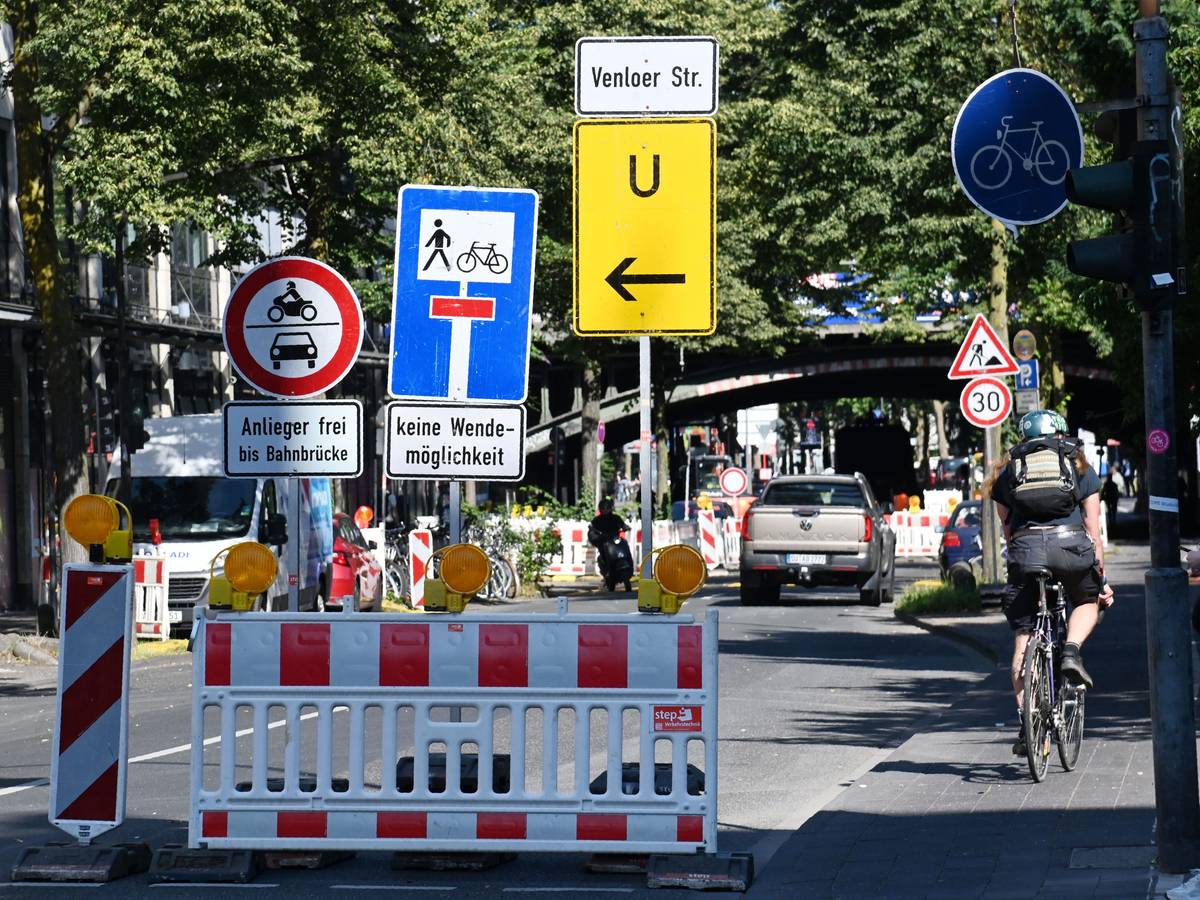 Im Bereich des Hans-Böckler-Platzes kommt es langfristig zu Verkehrsbehinderungen (Archivfoto).