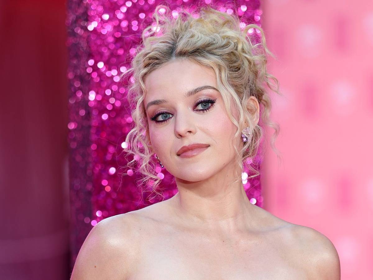 Schauspielerin Lexi Minetree steht als junge Elle Woods vor der Kamera. (Bild: 2026 Getty Images/Shane Anthony Sinclair)